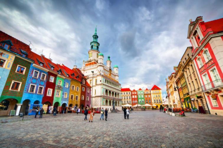 Apartament W Sercu Miasta Poznan Garbary 31 Eksteriør billede